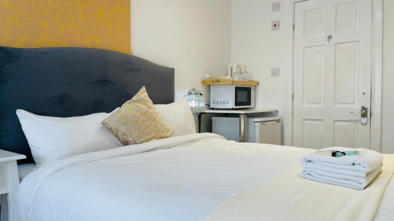 Mayday House Hotel London Exterior photo